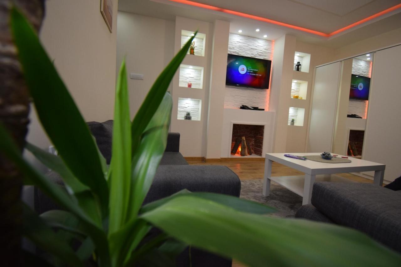 Apartments Wolf Beograd Bagian luar foto