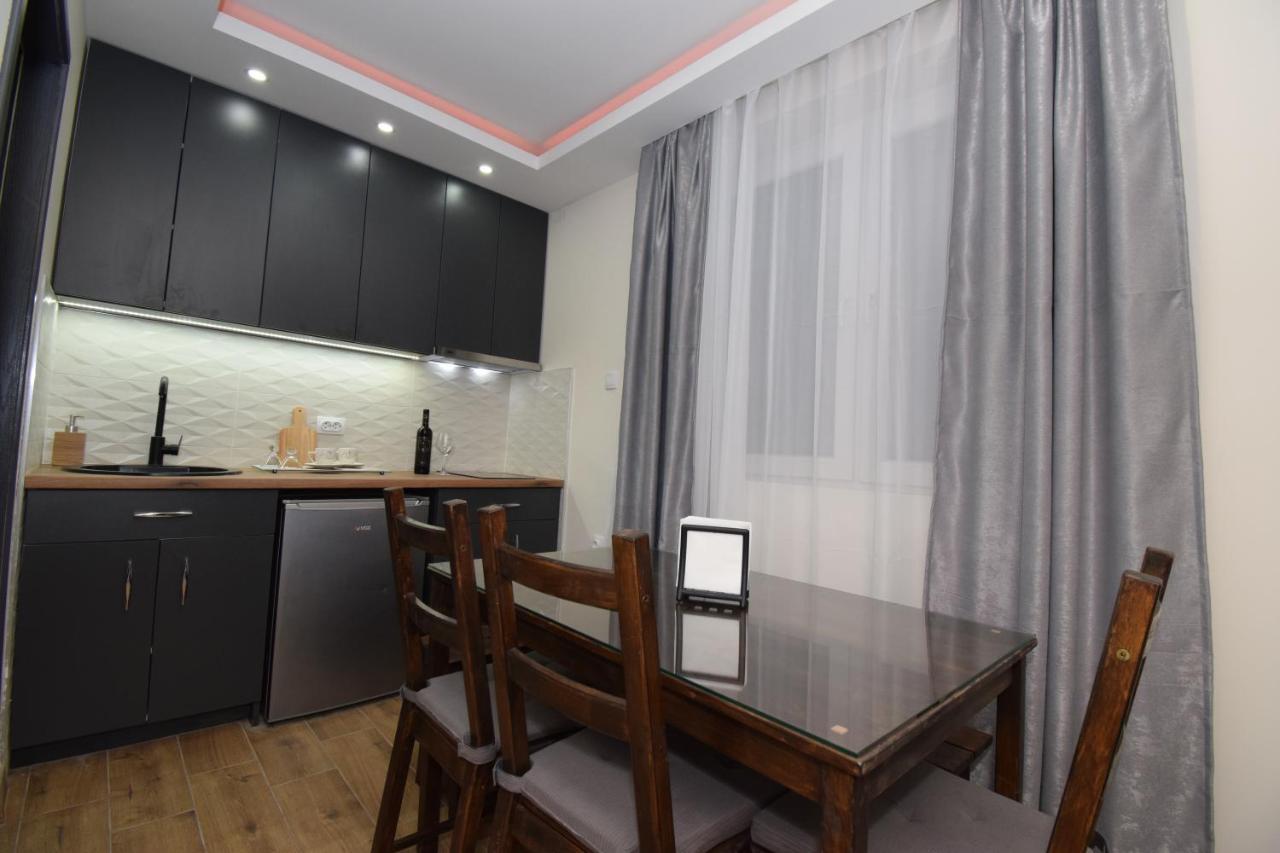 Apartments Wolf Beograd Bagian luar foto