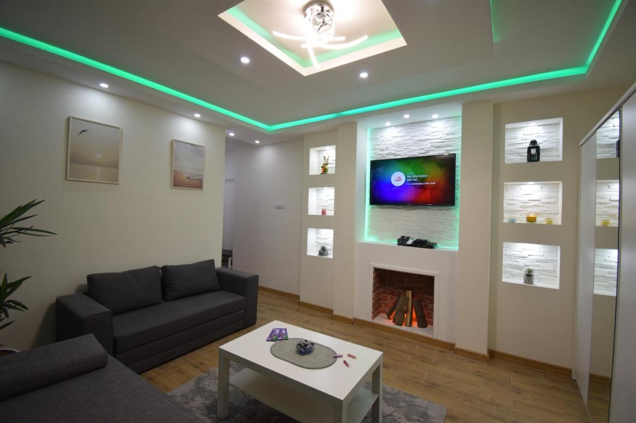 Apartments Wolf Beograd Bagian luar foto