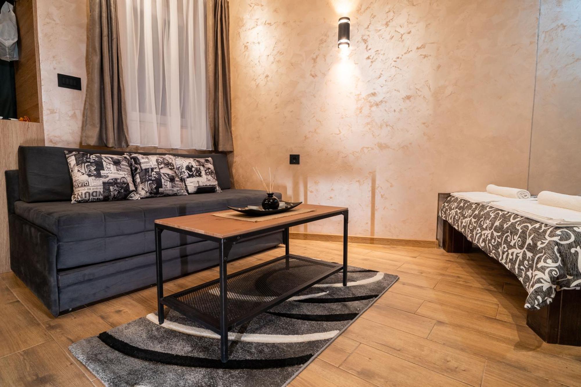 Apartments Wolf Beograd Bagian luar foto